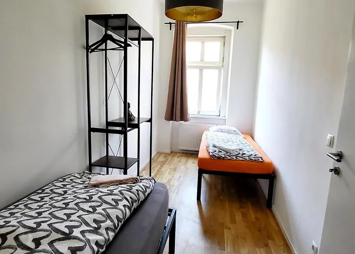 Vienna City Home Apartment - Near Metro Station